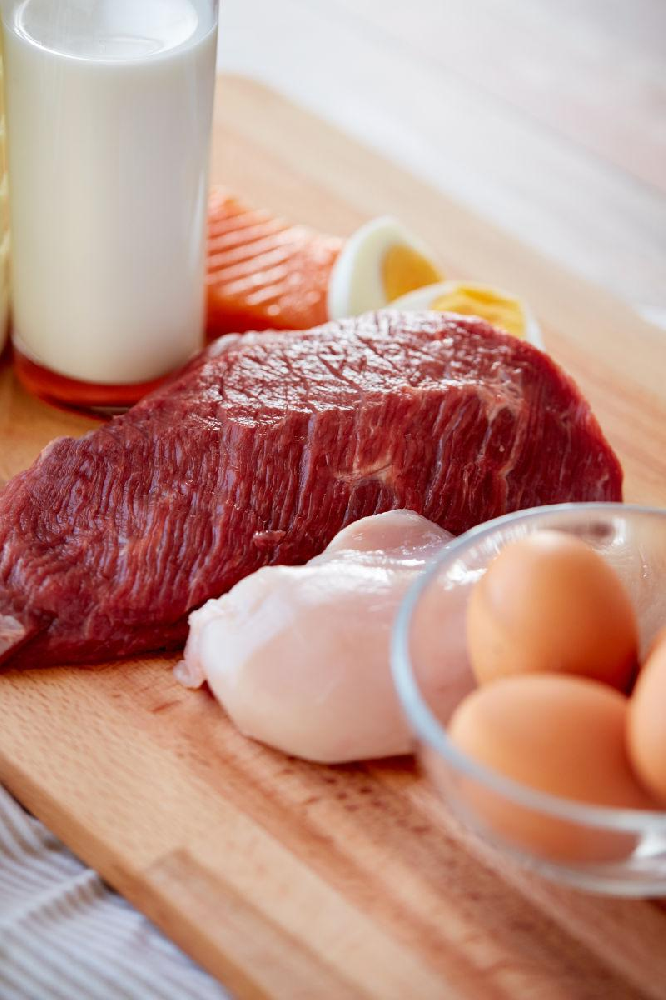 经常手脚发麻？日常4个养护方法减轻神经损伤